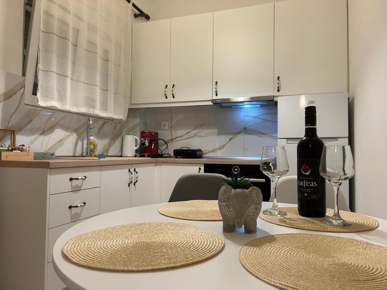 Host Spot Apartment อเล็กซานโดรโพลิส ภายนอก รูปภาพ